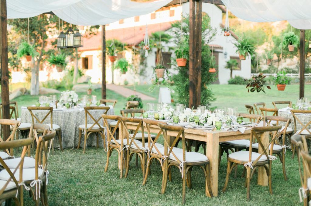 Wedding Wednesday: Furniture Rentals