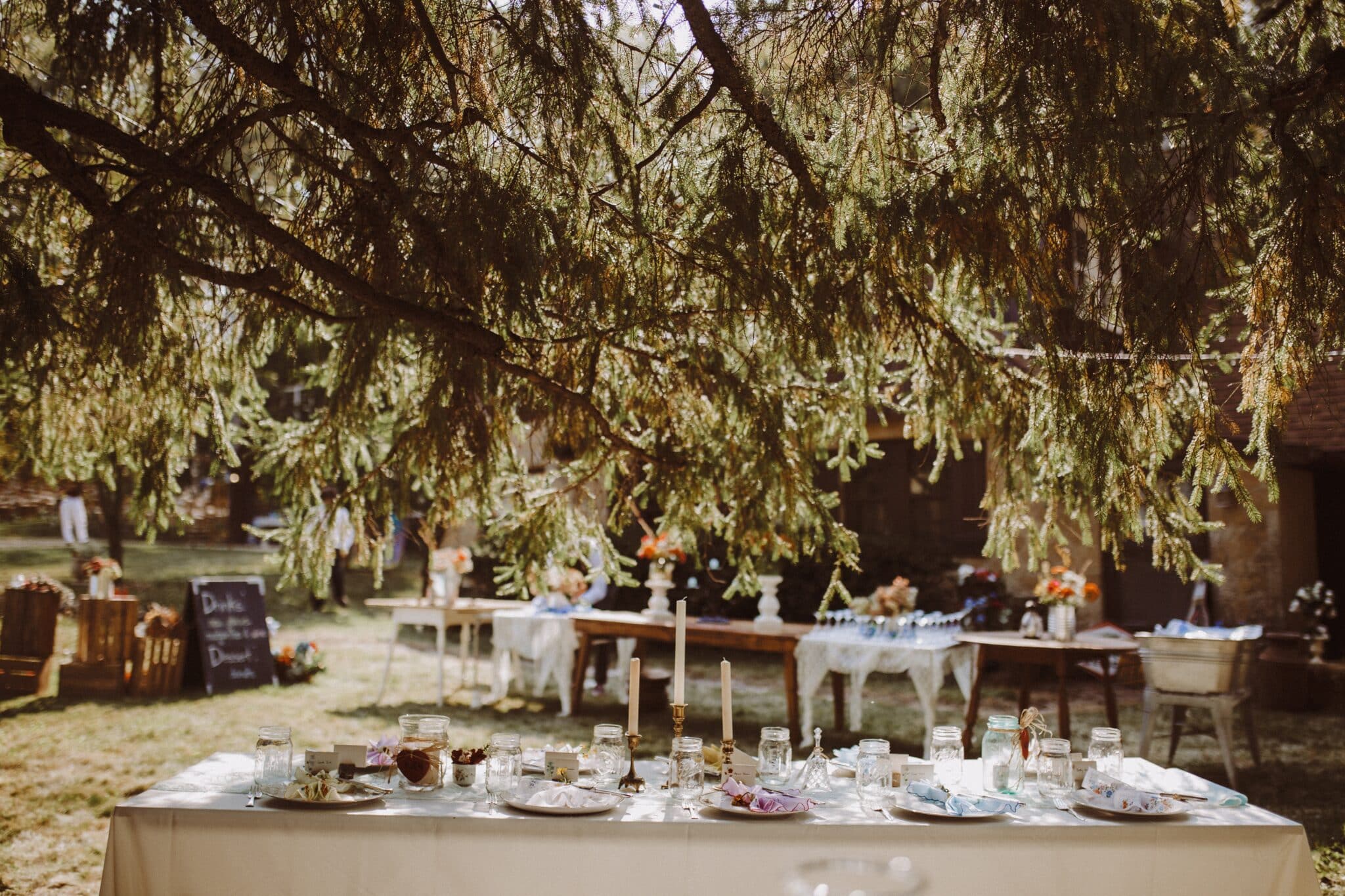 wedding outdoor rustic magical tables decor
