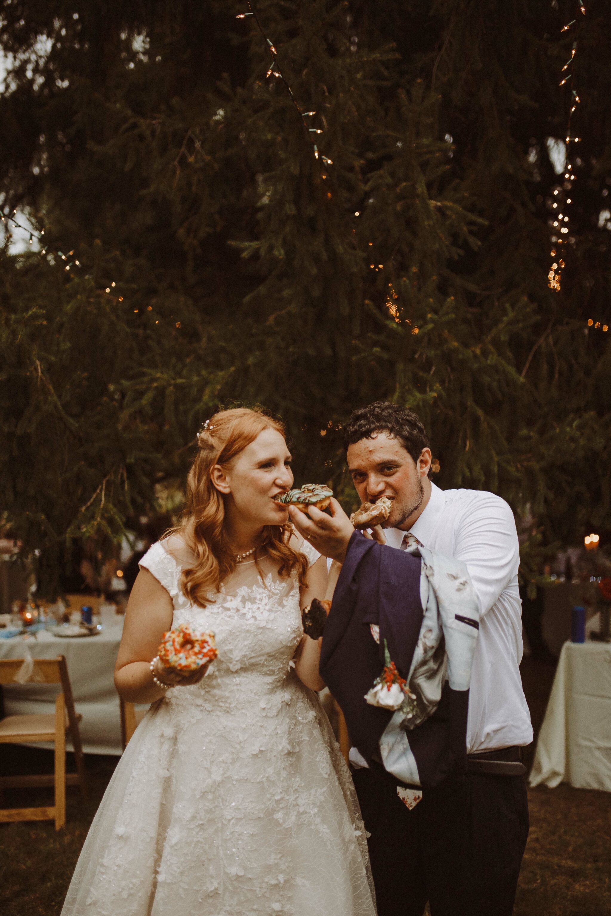 wedding donuts bride groom