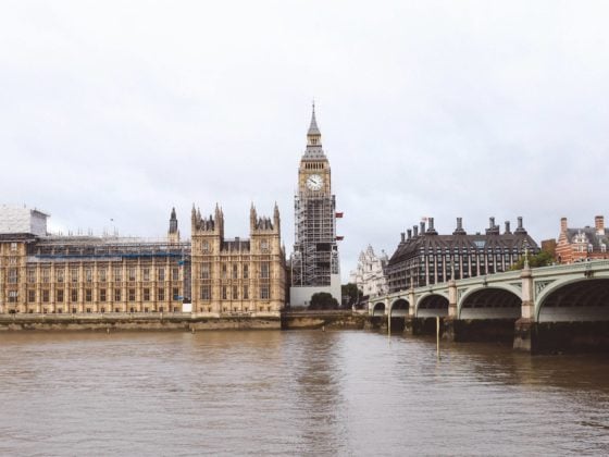 London big ben river