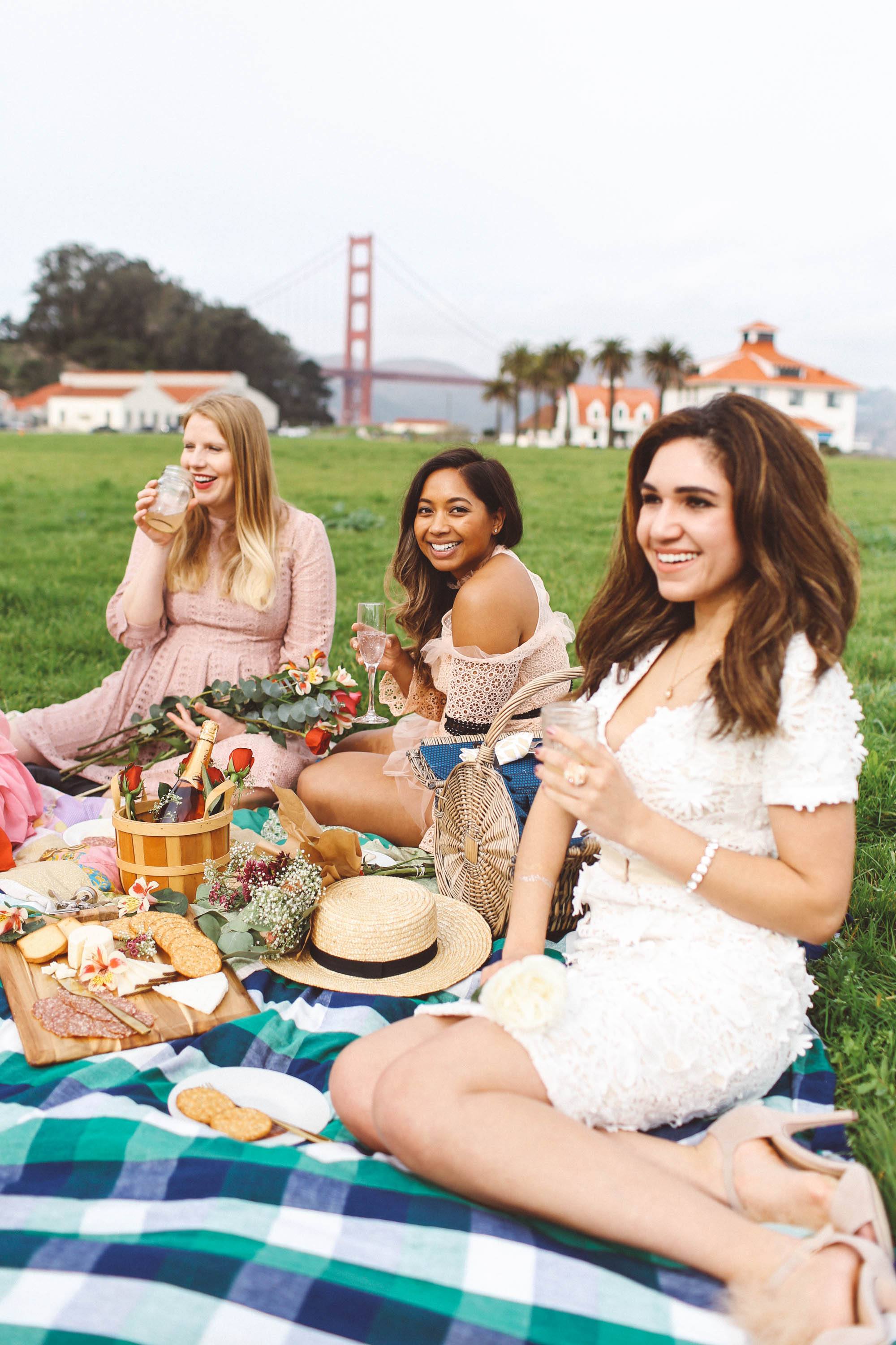 Galentine's Day photoshoot idea picnic san francisco