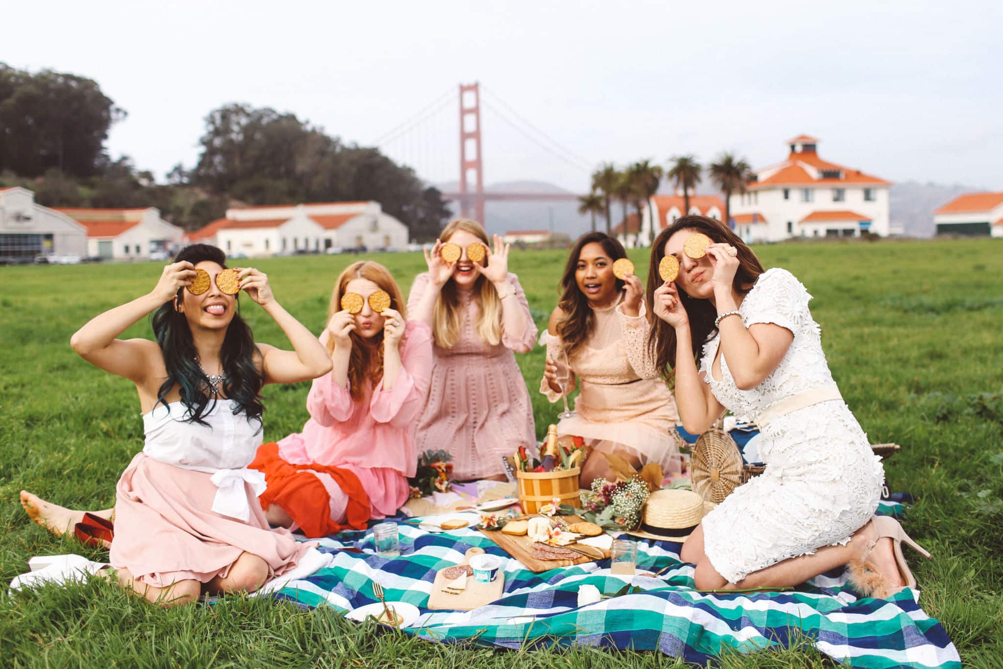 Galentine's Day photoshoot idea picnic san francisco