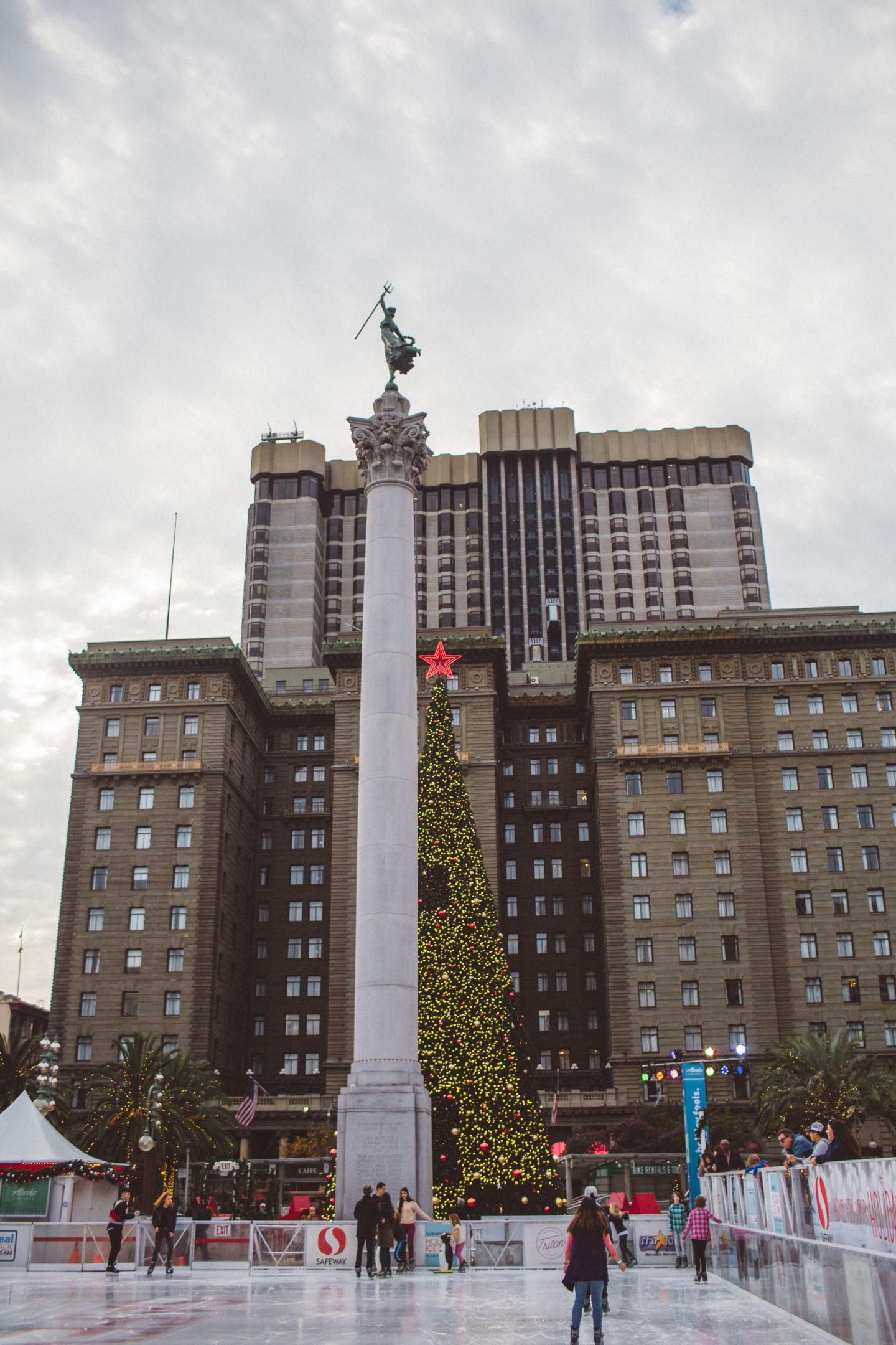 HOLIDAY ICE RINK IN UNION SQUARE: All You Need to Know BEFORE You