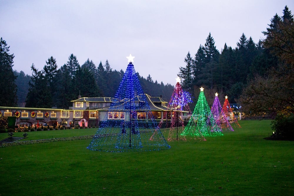 Victoria and the Butchart Gardens Christmas Light Display Tour 2023