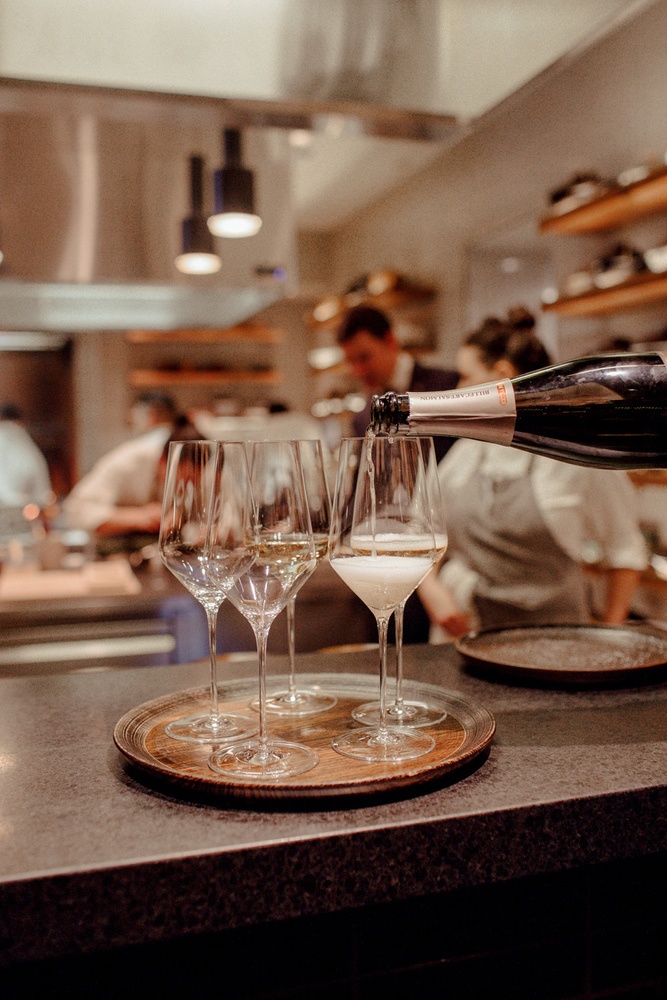 12 Downtown Healdsburg Tasting Rooms + Restaurants You Can Walk To