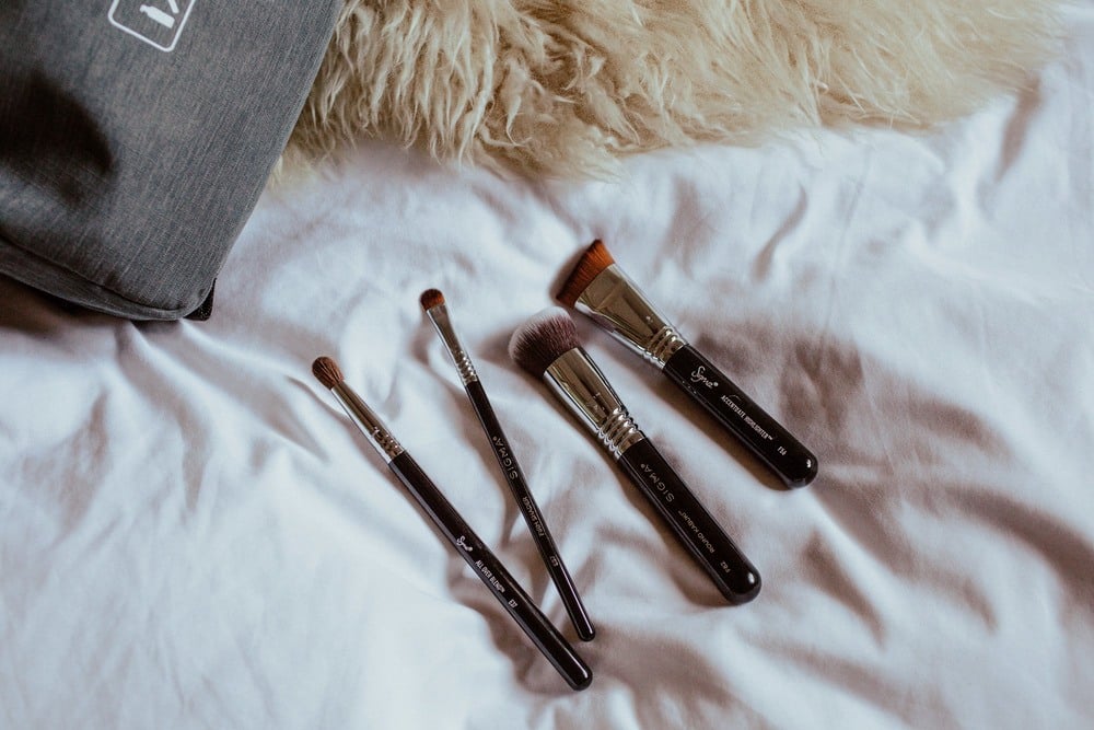 Should you invest in a makeup brush cleaning mat? - A Woman's