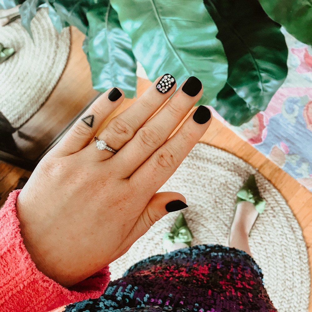 9 Witchy Nail Designs You Can Buy as Press-Ons on