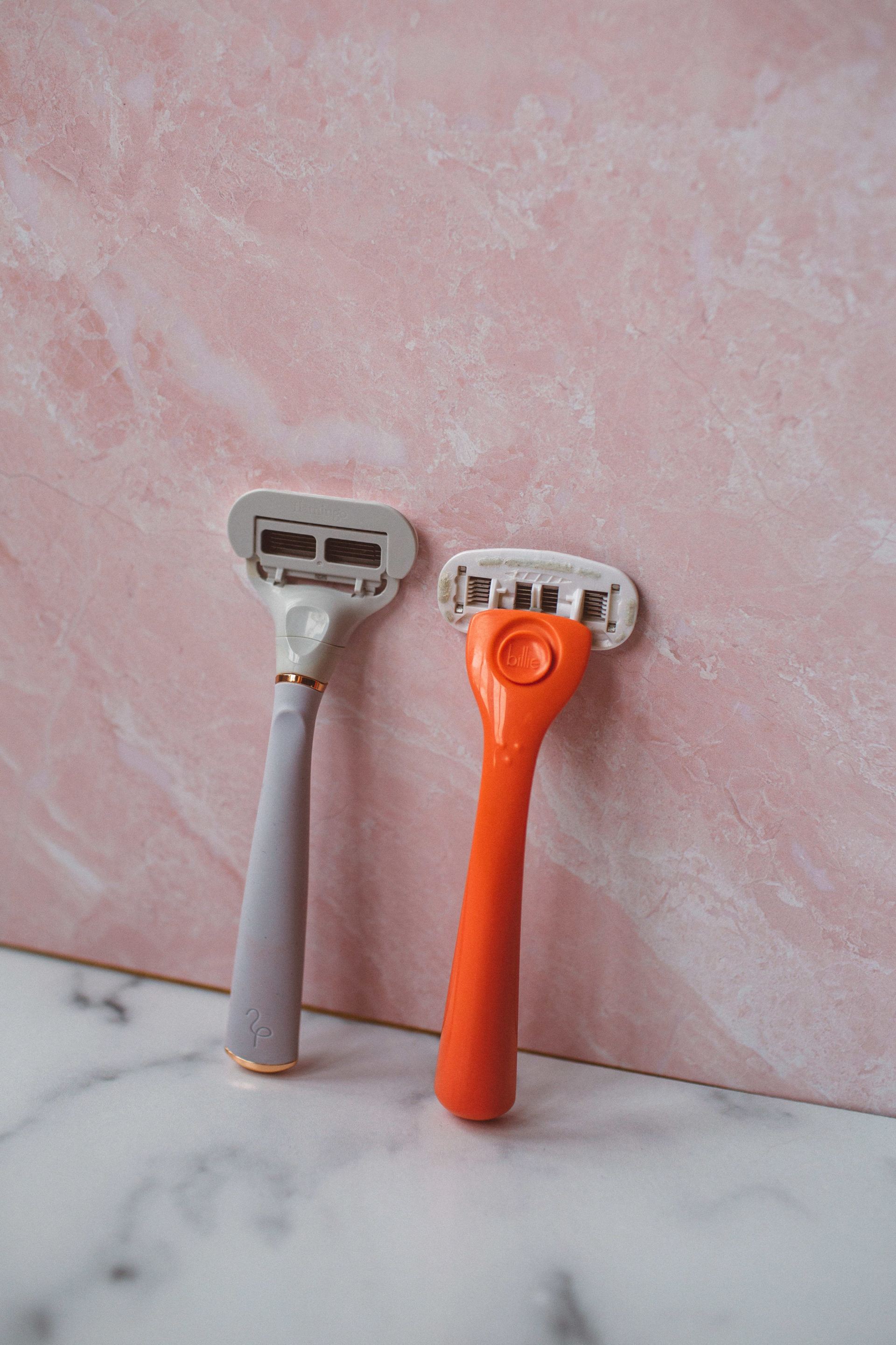 Billie Vs Flamingo Razors: Which One Is Better?( I Tried Both - Here's
