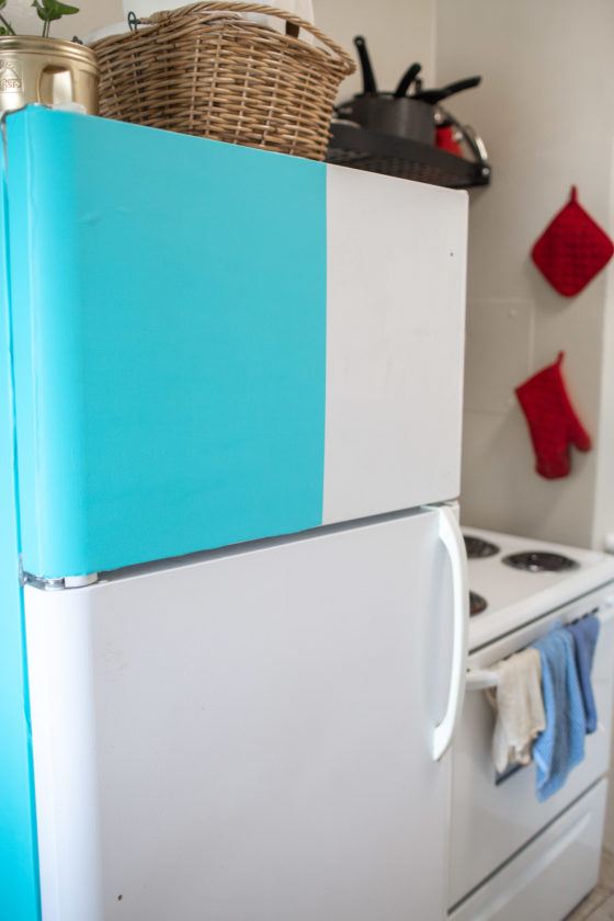 DIY How I Put Contact Paper On My Fridge (Before & After Photos!)