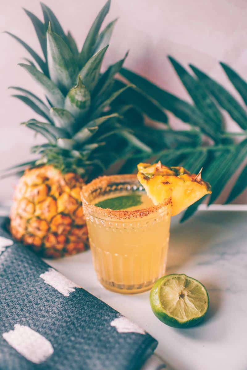 Pineapple Coconut Margarita (PERFECT POOLSIDE COCKTAIL!)