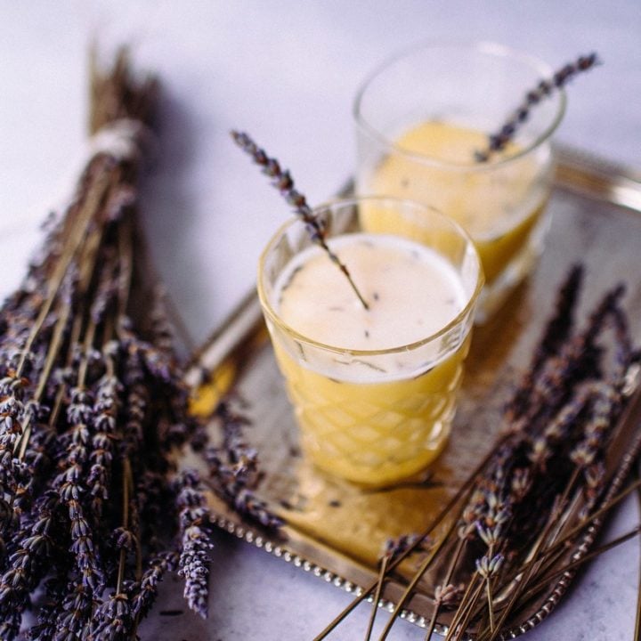 Araceli's Lavender Gin Fizz: A Tasty AF Lavender Cocktail Recipe