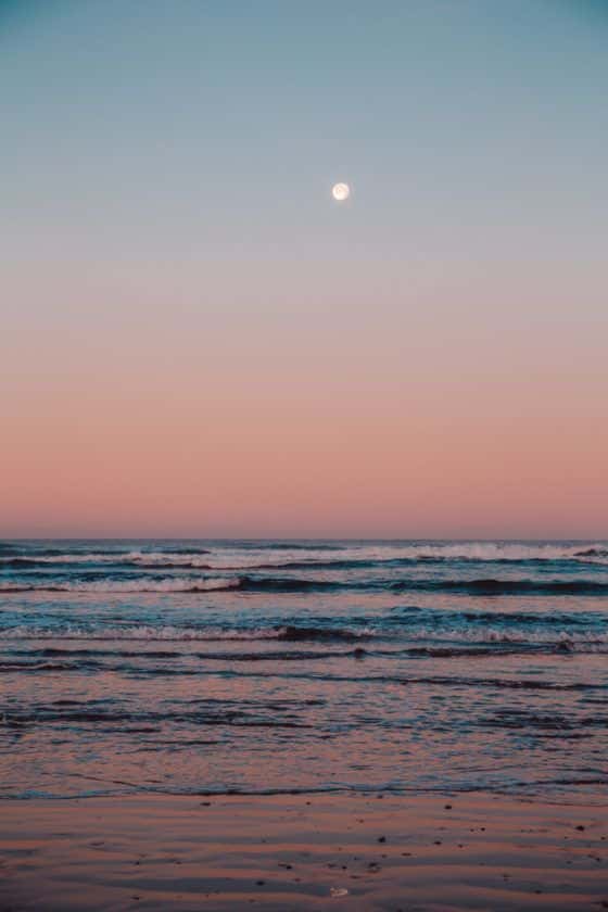 4 Reasons You Need To Visit Morro Rock Beach At Sunrise