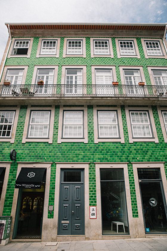 27 Secret Porto Instagram Spots & Hidden Gems For Glamorous Photos