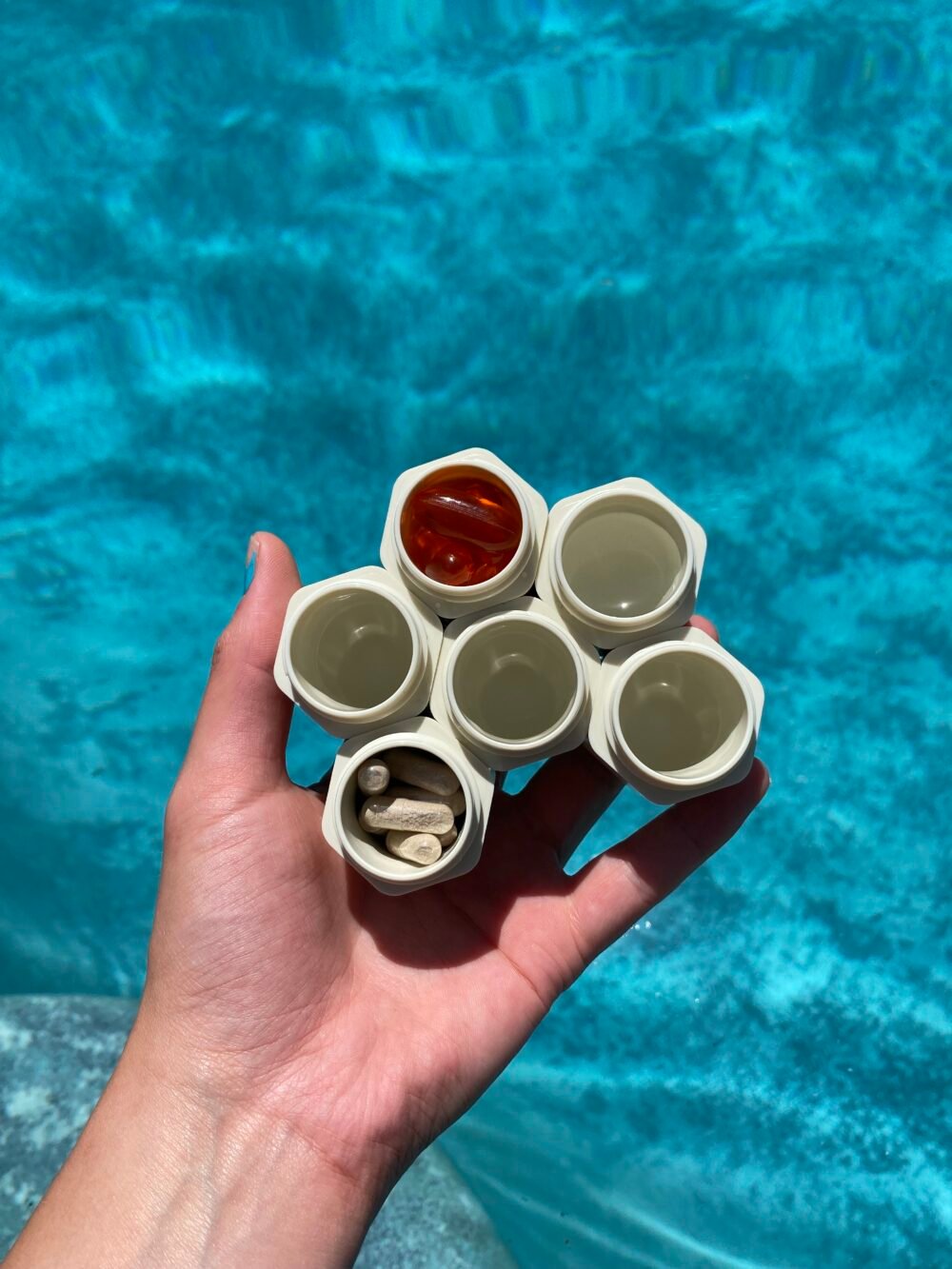 Cadence Capsules Review Why Buy The Cadence Travel Containers