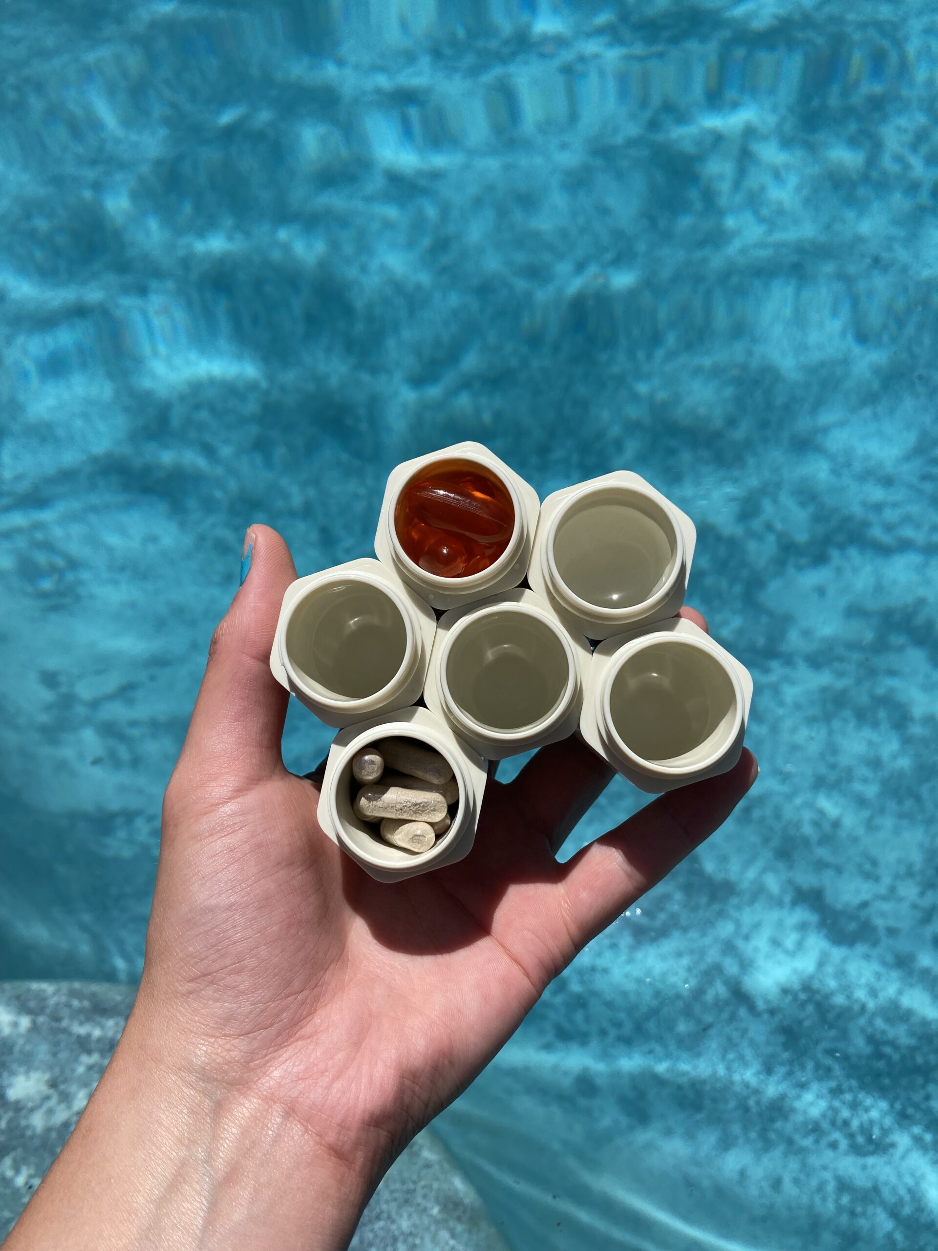 Cadence Capsules Review Why Buy The Cadence Travel Containers