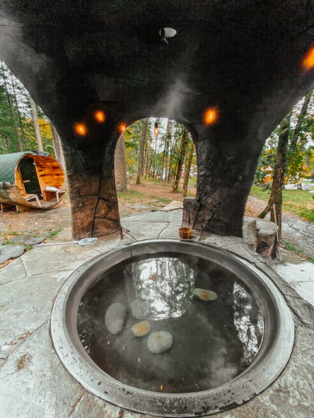 Cannibal Hot Tub: Mt. Rainier's Unusual Hot Spring Soaking Tub