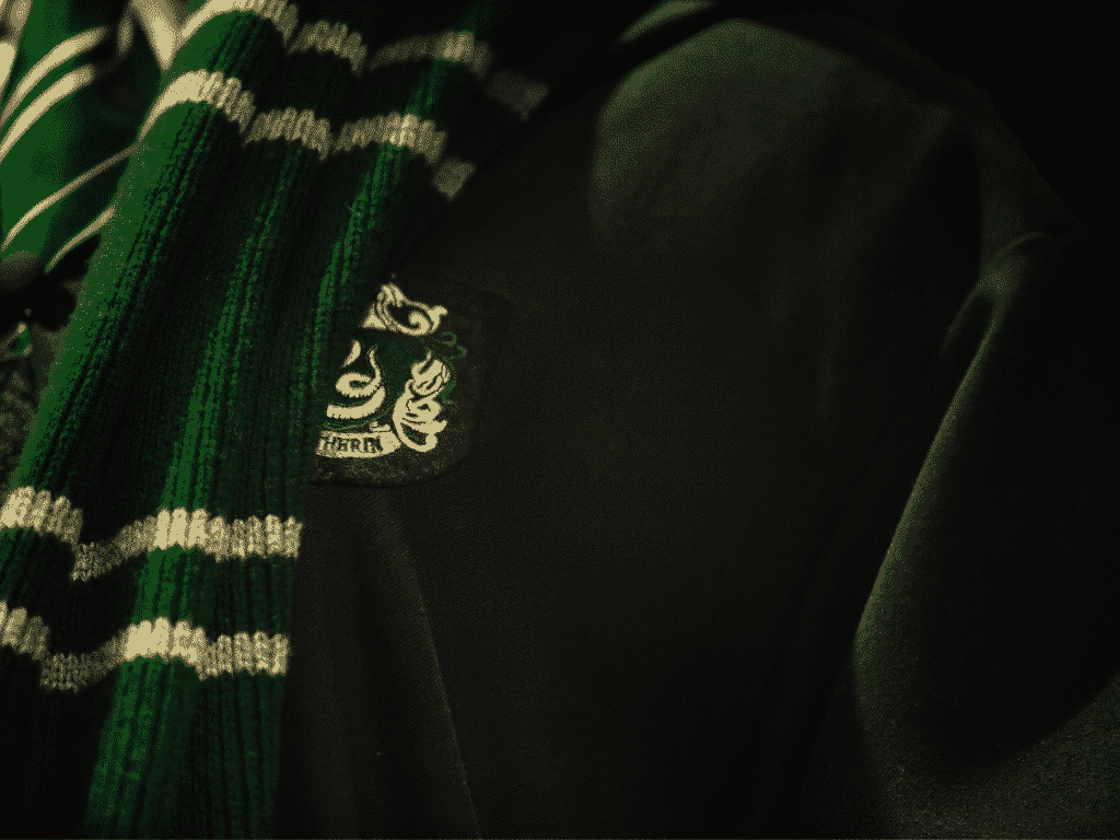 harry potter wallpaper hogwarts slytherin