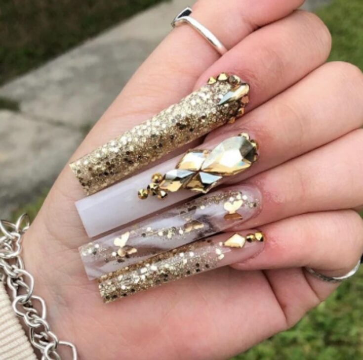 25+ Sparkly Nail Designs With Diamonds You Can Buy (Or Copy!)