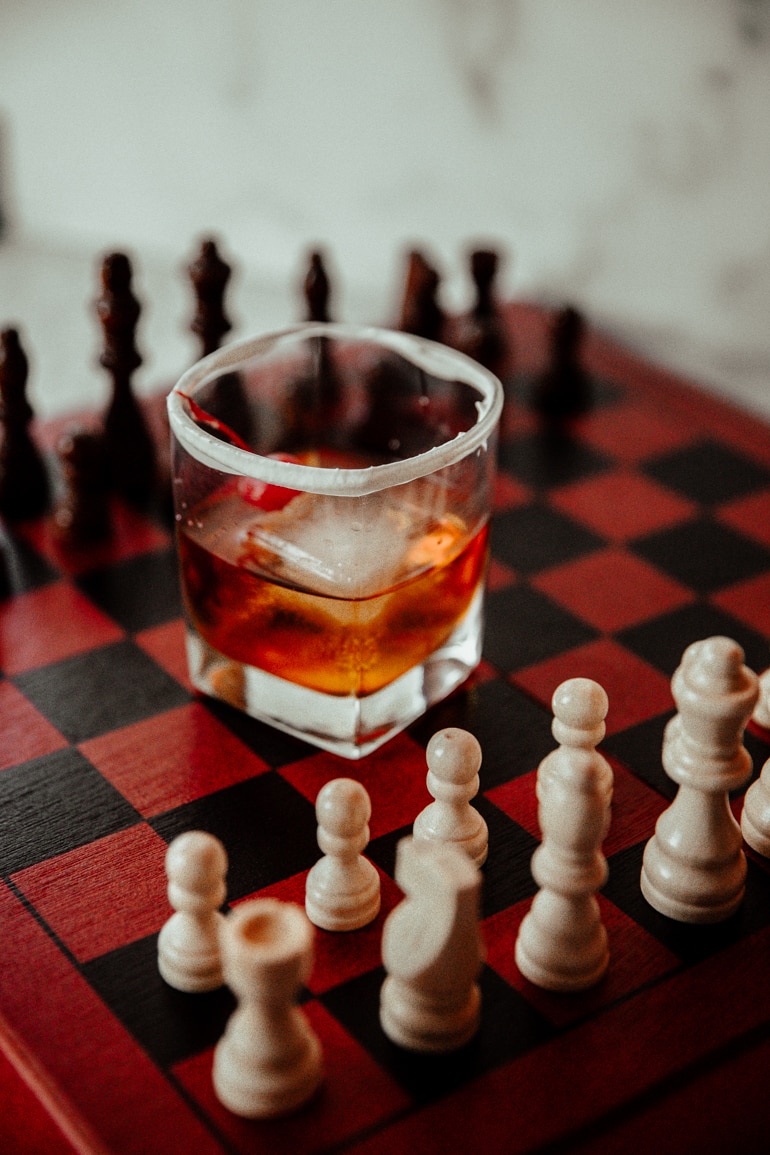 The Wizard Chess: A Whiskey Cherry Negroni Cocktail Recipe