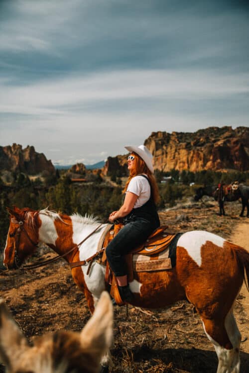 Best Horseback Riding At Smith Rock (All Views, No Crowds!)