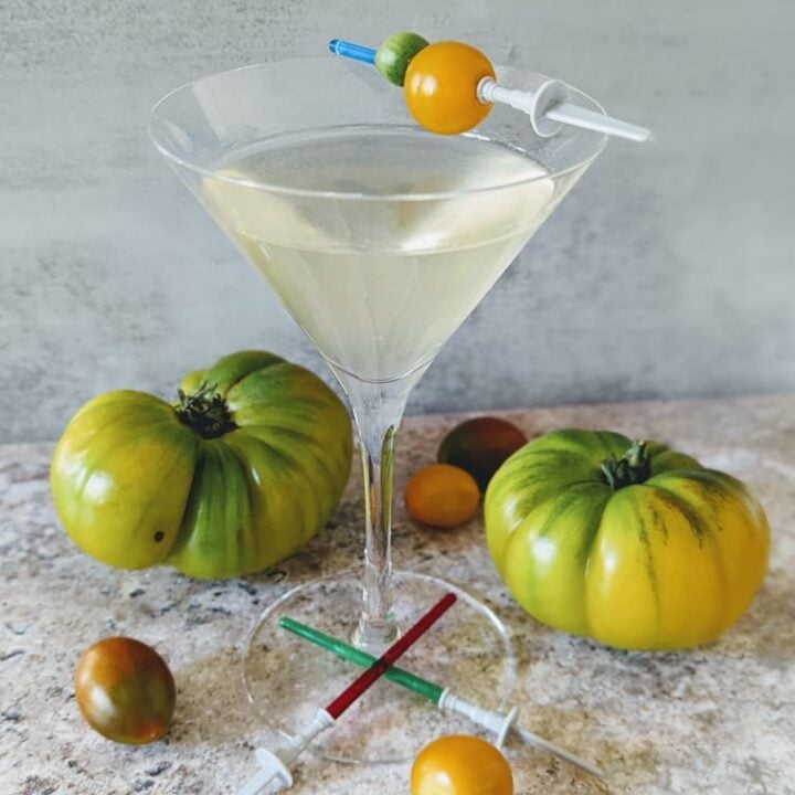 Utinni Martini Cocktail Recipe with Vodka & Tomato Water (The Obi Wan Kenobi Cocktail)