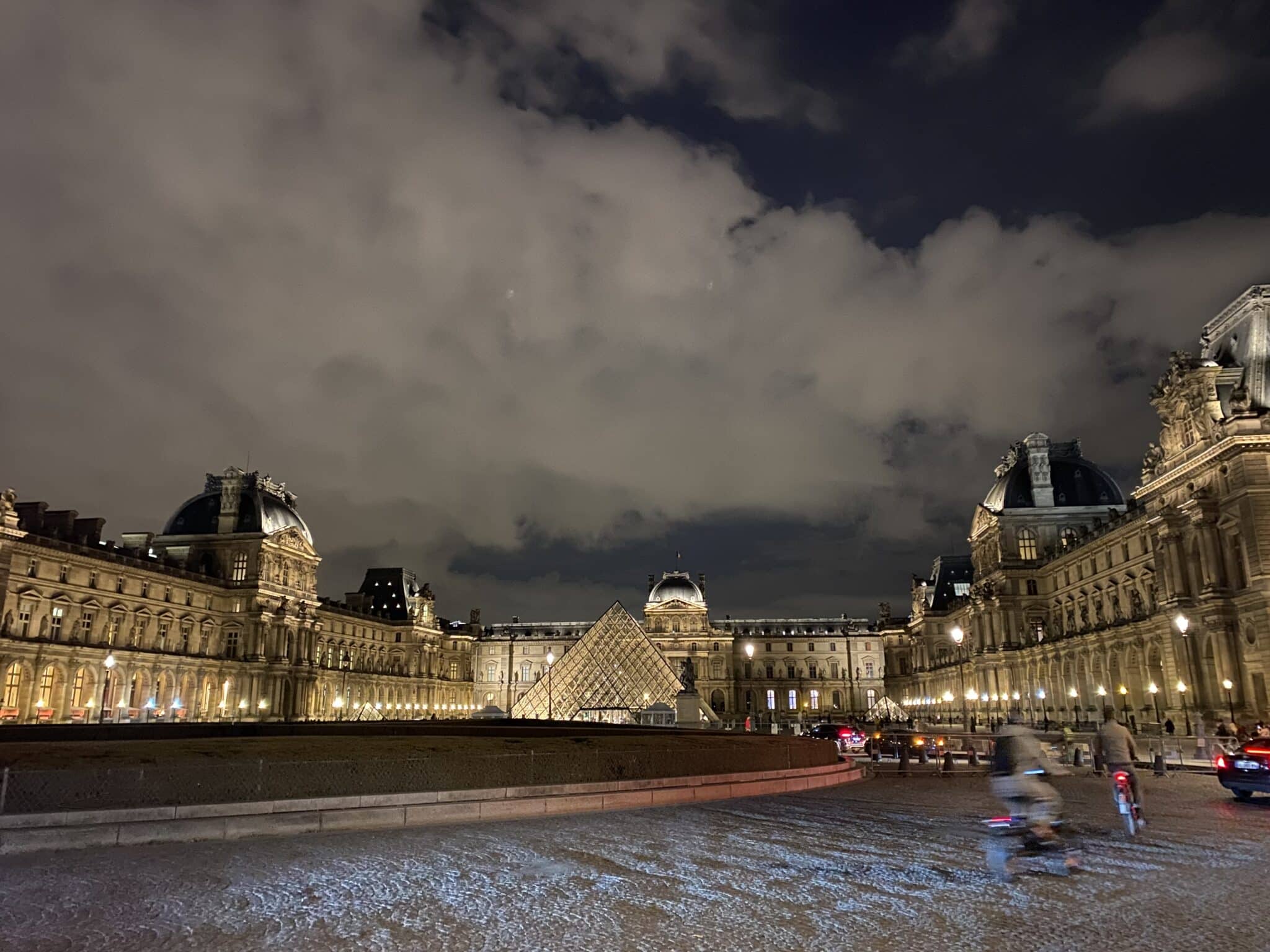 24 Places to Make Your Night in Paris a Major Main Character Moment