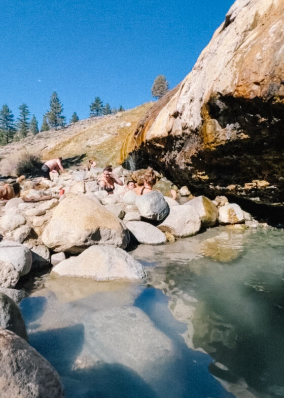 10 Must-Know Tips For Soaking In Buckeye Hot Springs Near Bridgeport