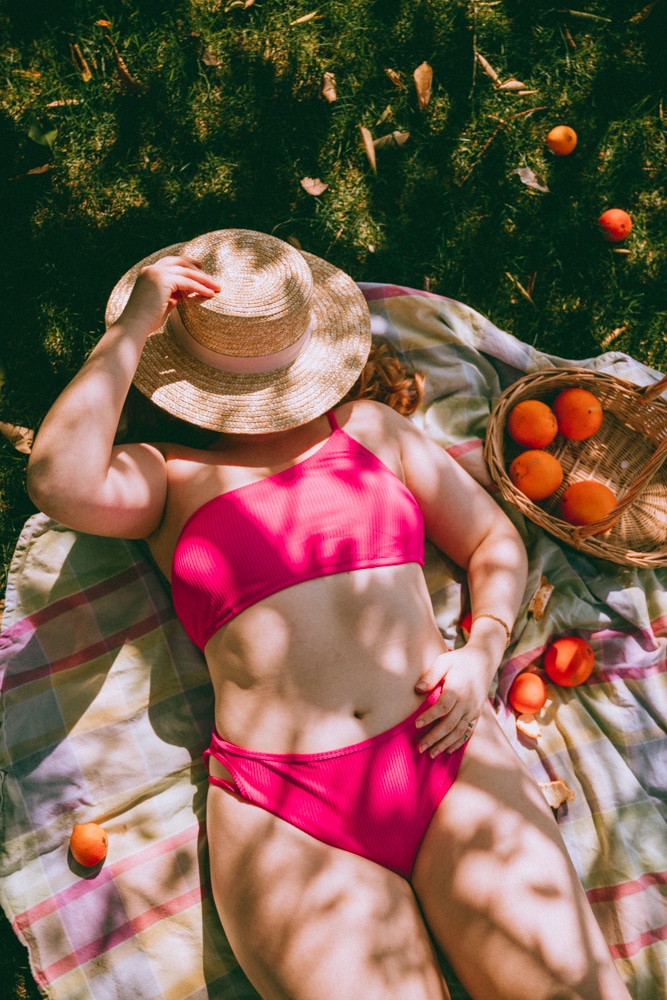  Womens Micro Bikini Cute Bathing Suit Plus Size Thong Bikini Tummy  Control High Waisted Beachwear Extreme Bikini Red : Clothing, Shoes &  Jewelry