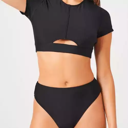 71+ Swimsuits For Curvy Women That'll Make You Feel Confident AF