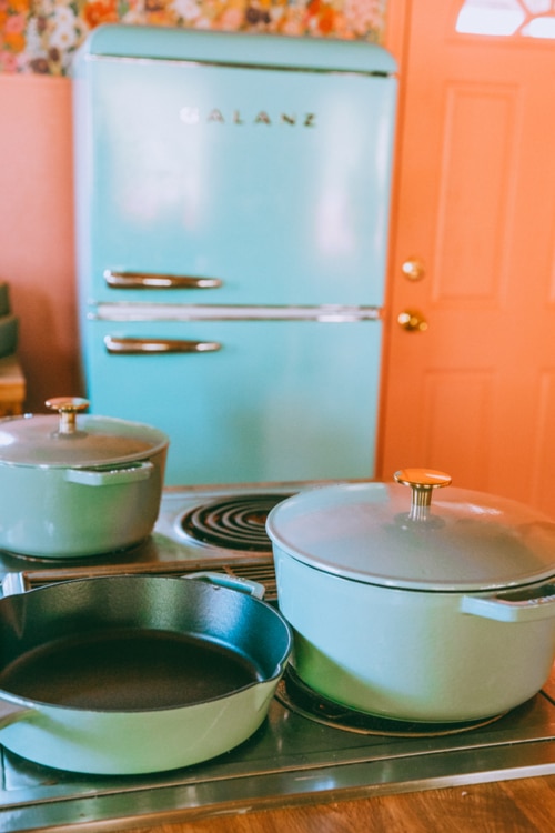 Kana Review Pros and Cons of Their Milo Dutch Oven + Pans