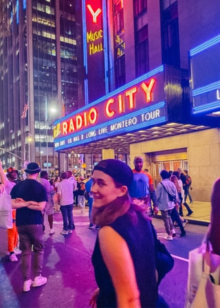 I Visited All The Home Alone 2 Filming Locations In NYC (Addresses