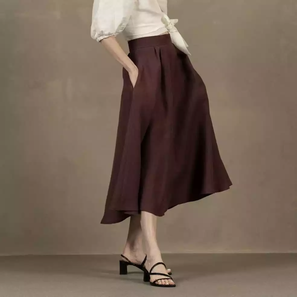 Menique Linen Midi Length Flowy Skirt