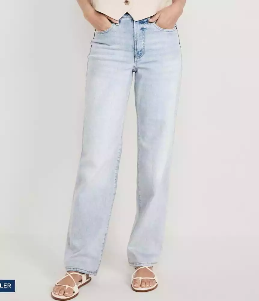 Light Wash Boyfriend Jeans