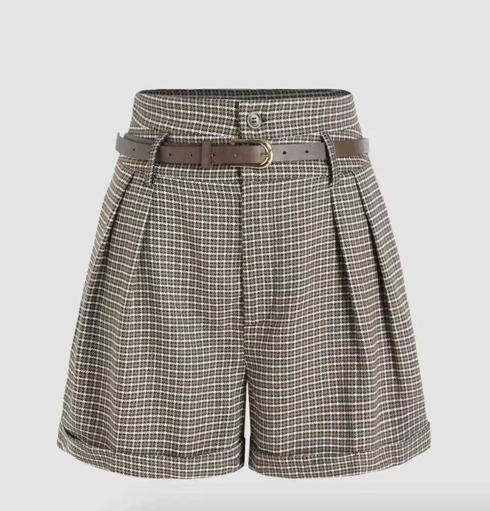 Check Pleated Shorts With Belt