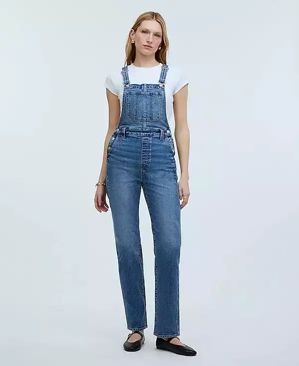 Madewell '90s Straight Overalls in Fawnbrook Wash