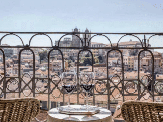 Whimsy Soul - Porto Airbnb 105