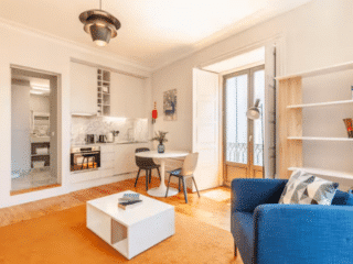 Whimsy Soul - Porto Airbnb 108