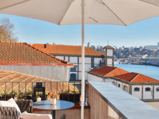 Whimsy Soul - Porto Airbnb 110