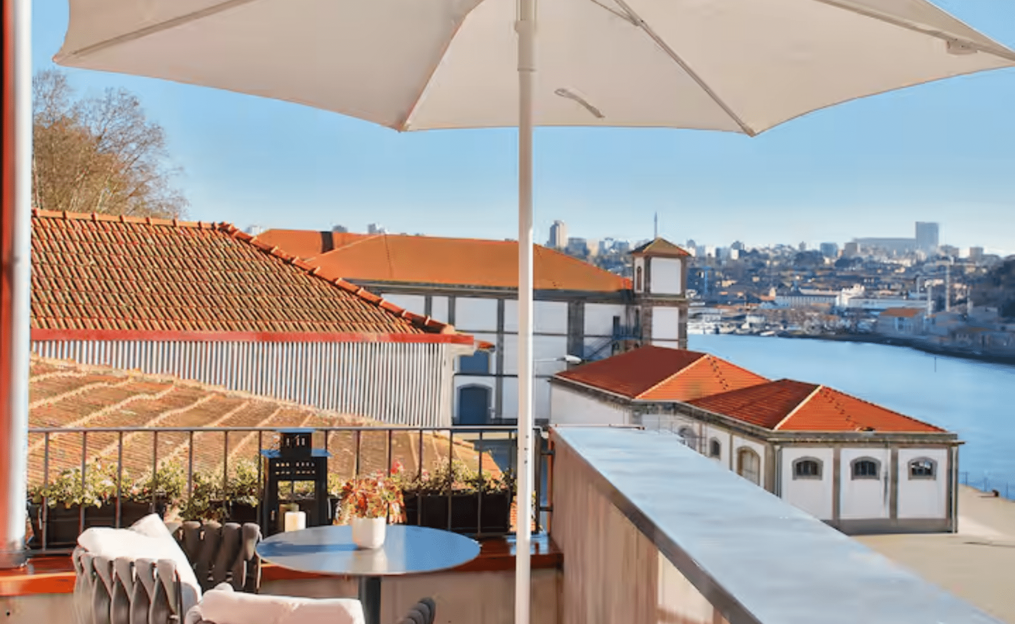 Whimsy Soul - Porto Airbnb 110 Whimsy Soul - Porto Airbnb 110